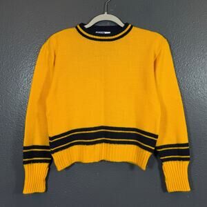 Dehen S women’s yellow knitted crew neck sweater vintage